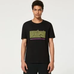 OAKLEY DIGI-MOUNTAINS TEE BLACKOUT 23 -Volcom Boutique 9 118263 digi mountains tee blackout foa403641 02e 04