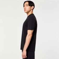 OAKLEY TC SKULL TEE BLACKOUT 23 -Volcom Boutique 9 119005 tc skull tee blackout foa403436 02e 05