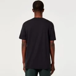 OAKLEY CLASSIC B1B POCKET TEE BLACKOUT 23 -Volcom Boutique 9 119017 classic b1b pocket tee blackout foa403729 02e 06