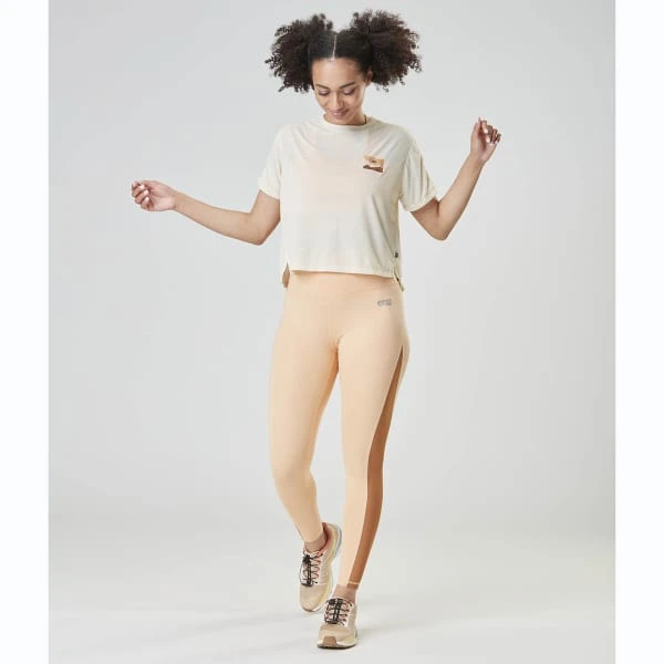 PICTURE NOVITA TECH TEE W SMOKE WHITE 23 5 PICTURE NOVITA TECH TEE W SMOKE WHITE 23 – Image 3