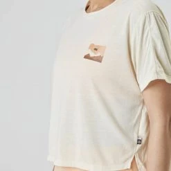 PICTURE NOVITA TECH TEE W SMOKE WHITE 23 12 PICTURE NOVITA TECH TEE W SMOKE WHITE 23 -Volcom Boutique 9 123400 wts472 a 05